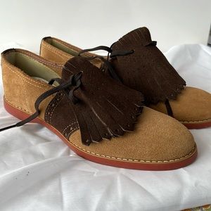 Women’s 6 Vintage Suede Kiltie Oxford Shoes.   F A B U L O U S.   NEVER WORN!